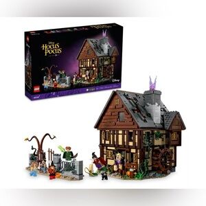 LEGO Hocus Pocus Cottage with Characters